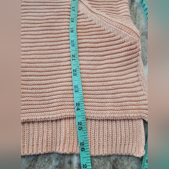 a.n.a Blush Pink Textured Knit Sweater - Size Small - Picture 8 of 9